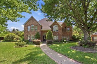 6713 Westbury Court, Benbrook, TX 76132