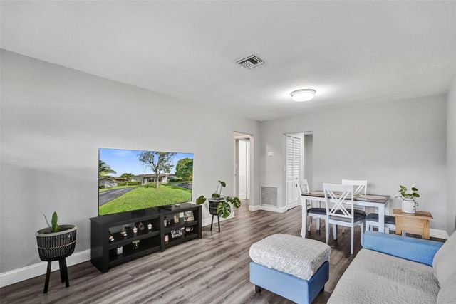 4017 Woodside Drive, Coral Springs, FL 33065