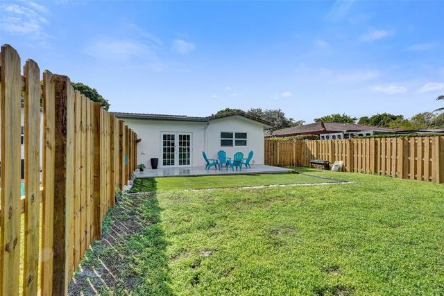 4017 Woodside Drive, Coral Springs, FL 33065