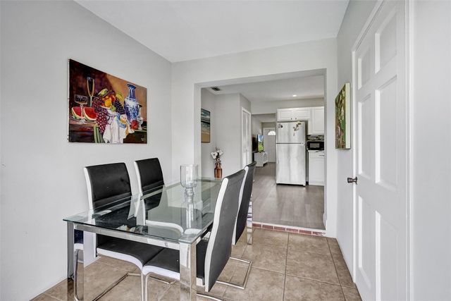 4017 Woodside Drive, Coral Springs, FL 33065