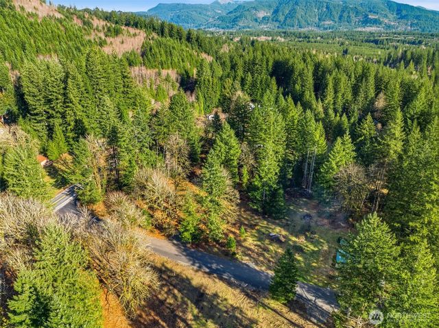 158 Windsock Road, Ariel, WA 98603