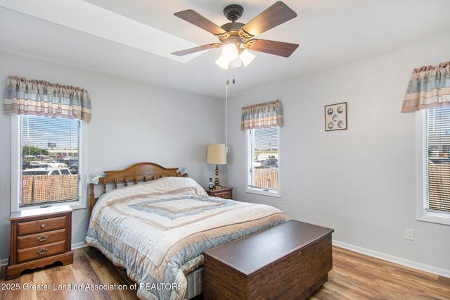 2711 Lasalle Boulevard, Lansing, MI 48912