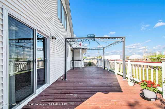 2711 Lasalle Boulevard, Lansing, MI 48912