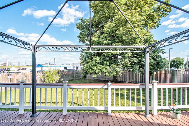 2711 Lasalle Boulevard, Lansing, MI 48912