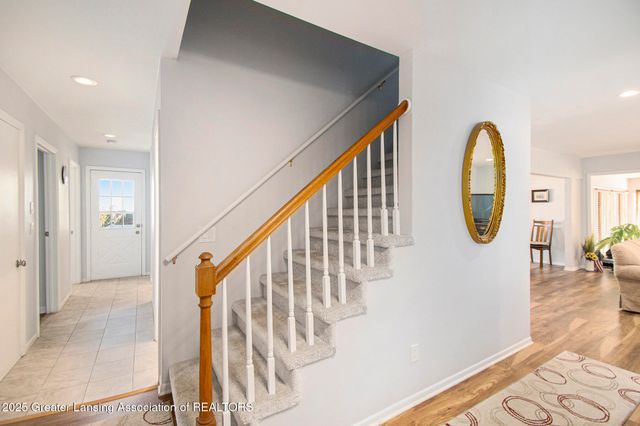 2711 Lasalle Boulevard, Lansing, MI 48912