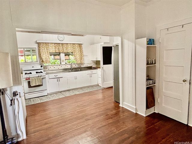 3128 Hayden Street, Honolulu, HI 96815