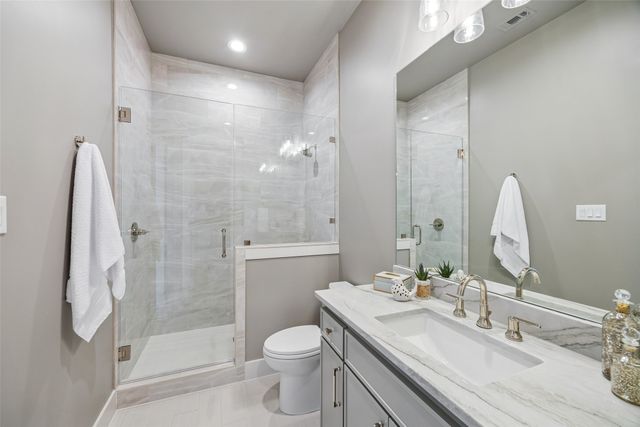 48 Cardona Drive, Westlake, TX 76262