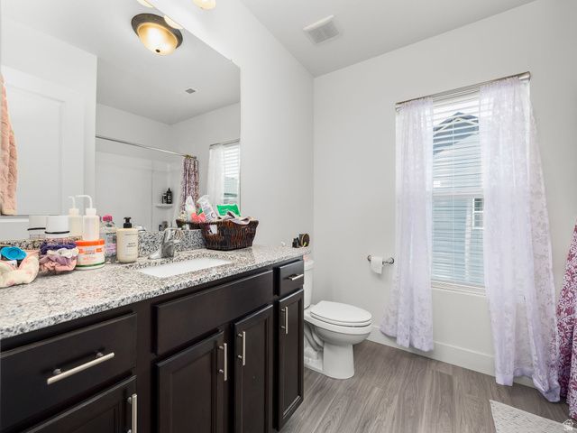 3610 N STALLION ST, Eagle Mountain, UT 84005