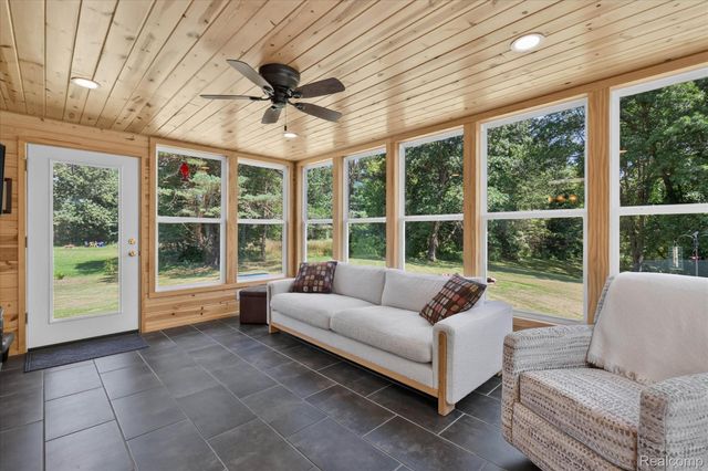 4037 Chilson Road, Genoa Township, MI 48843