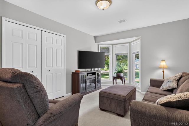 4037 Chilson Road, Genoa Township, MI 48843