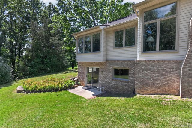 4037 Chilson Road, Genoa Township, MI 48843