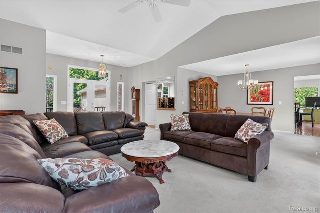 4037 Chilson Road, Genoa Township, MI 48843