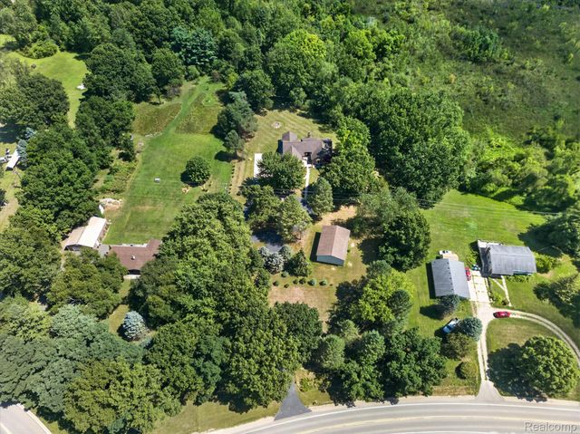 4037 Chilson Road, Genoa Township, MI 48843