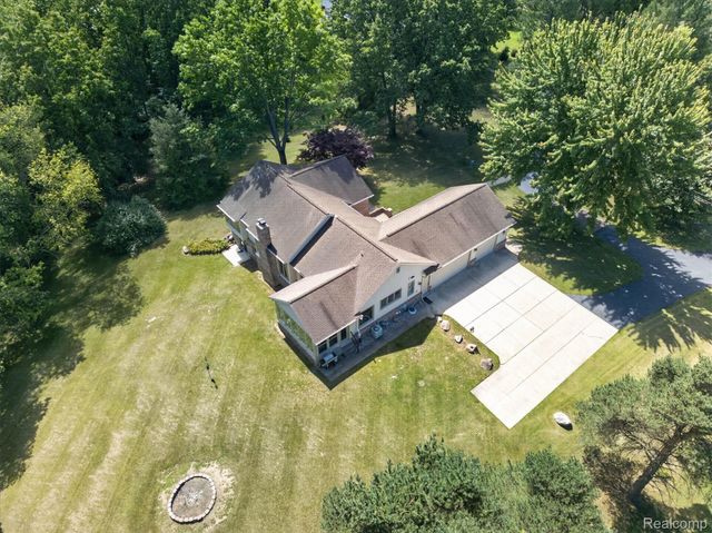 4037 Chilson Road, Genoa Township, MI 48843