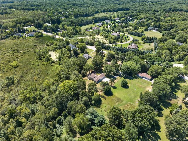 4037 Chilson Road, Genoa Township, MI 48843