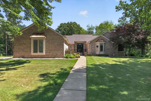 4037 Chilson Road, Genoa Township, MI 48843