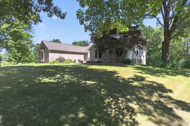 4037 Chilson Road, Genoa Township, MI 48843