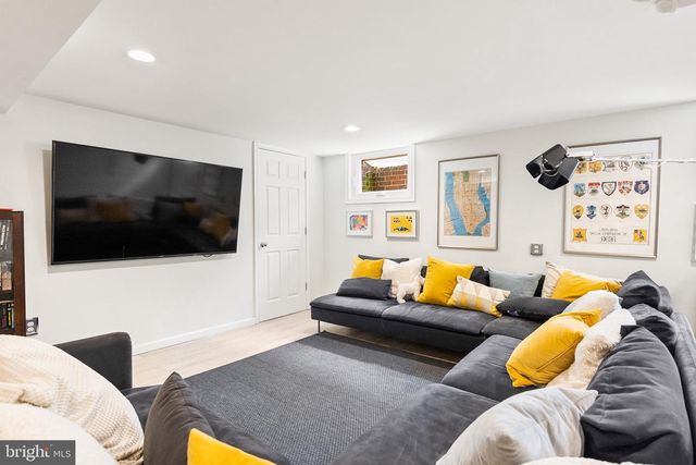 4111 ROSEMARY ST, Chevy Chase, MD 20815