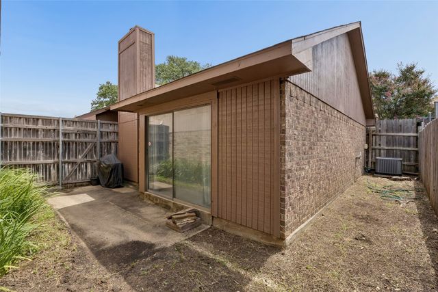 2412 Scorpius Drive, Garland, TX 75044