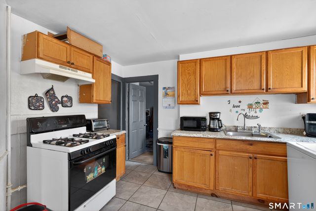 120 Bond Street, Hartford, CT 06114