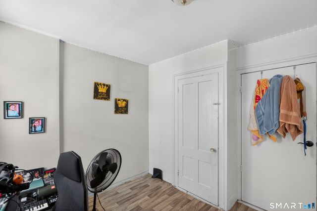 120 Bond Street, Hartford, CT 06114