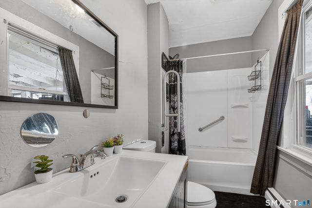 120 Bond Street, Hartford, CT 06114