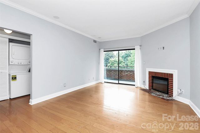 224 N Poplar Street 20, Charlotte, NC 28202