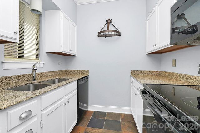 224 N Poplar Street 20, Charlotte, NC 28202