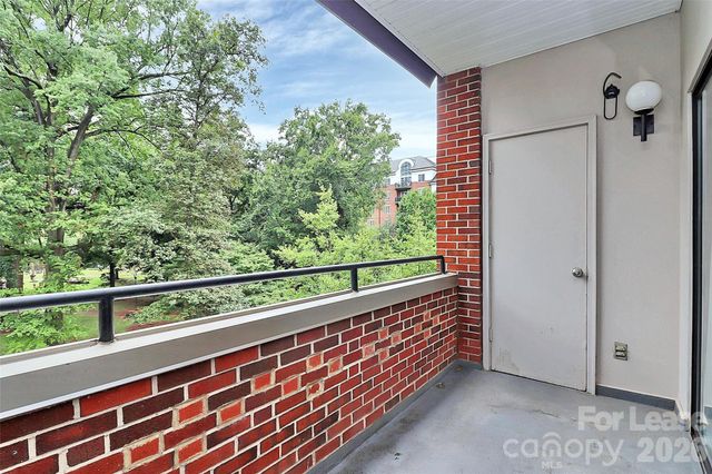 224 N Poplar Street 20, Charlotte, NC 28202