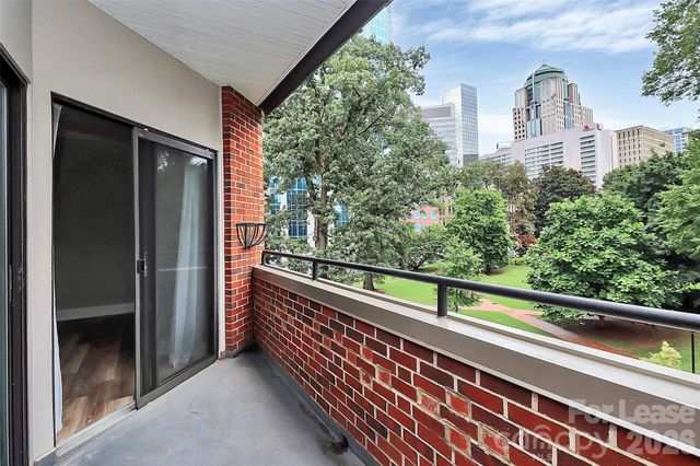 224 N Poplar Street 20, Charlotte, NC 28202