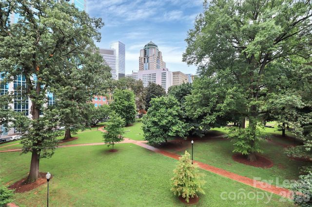224 N Poplar Street 20, Charlotte, NC 28202