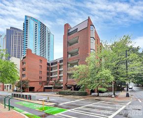 224 N Poplar Street 20, Charlotte, NC 28202