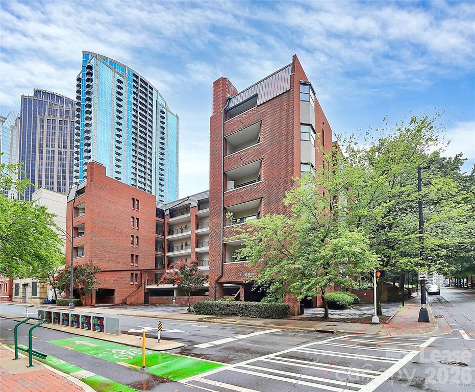 224 N Poplar Street 20, Charlotte, NC 28202