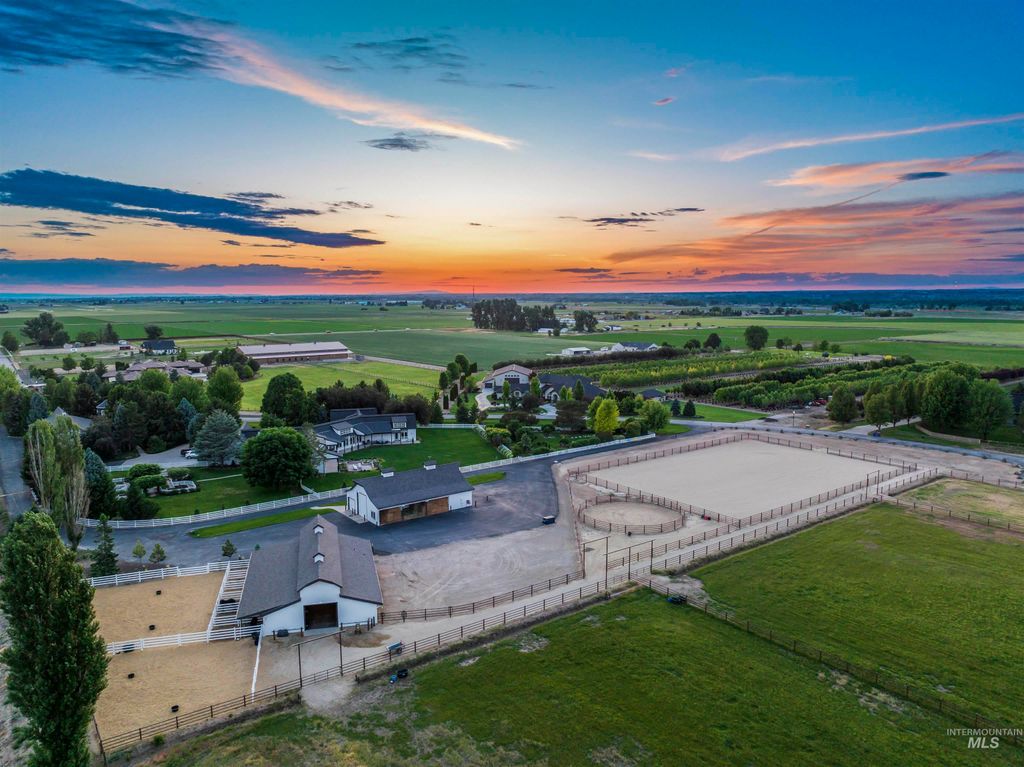 7351 West Ledgerwood Lane, Meridian, ID 83646