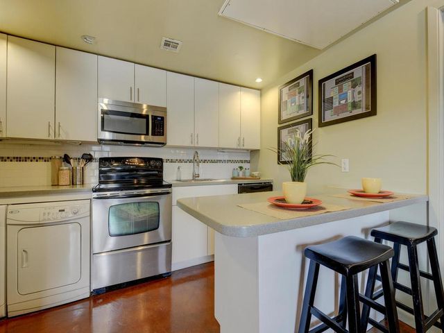 2408 Leon ST 316, Austin, TX 78705