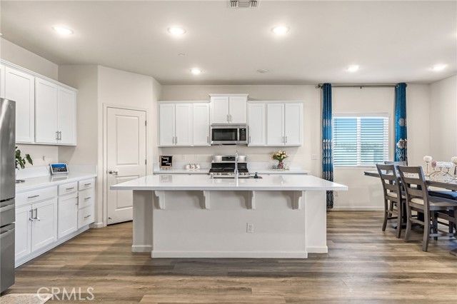 3449 Running Brook Street, Madera, CA 93637