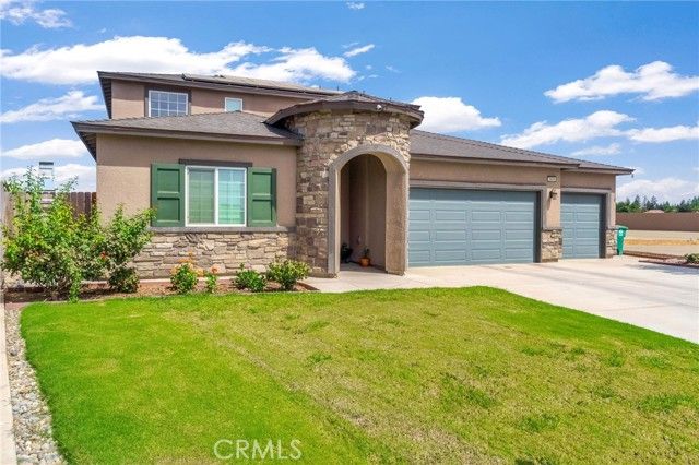 3449 Running Brook Street, Madera, CA 93637