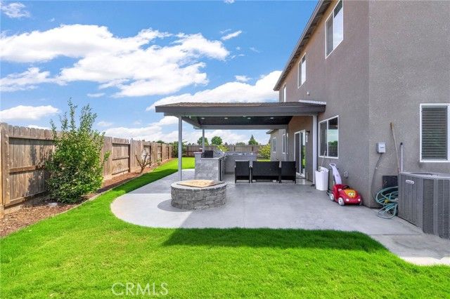 3449 Running Brook Street, Madera, CA 93637