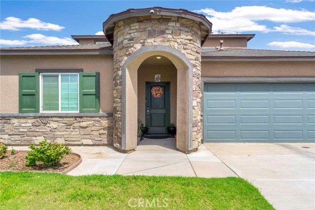 3449 Running Brook Street, Madera, CA 93637