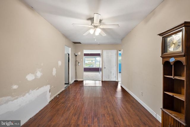 182 COVINGTON LN, West Deptford, NJ 08096