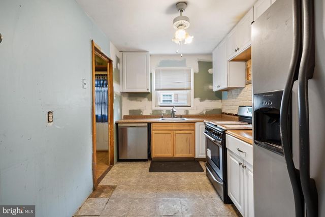 182 COVINGTON LN, West Deptford, NJ 08096