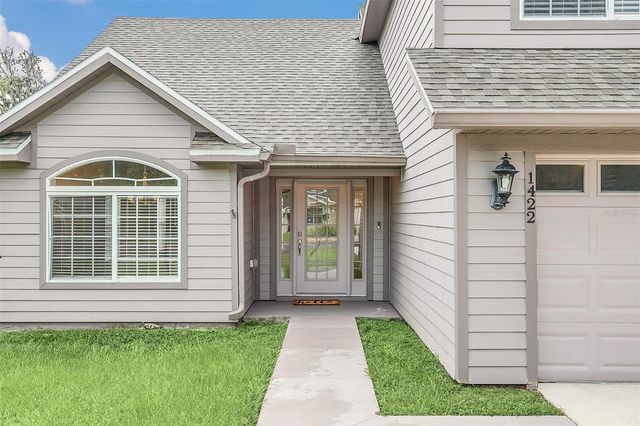 1422 SAFFRON TRAIL, Deland, FL 32724