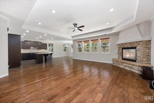 11009 Strathaven Street, Bakersfield, CA 93312