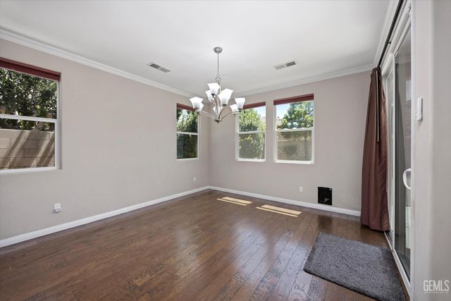 11009 Strathaven Street, Bakersfield, CA 93312