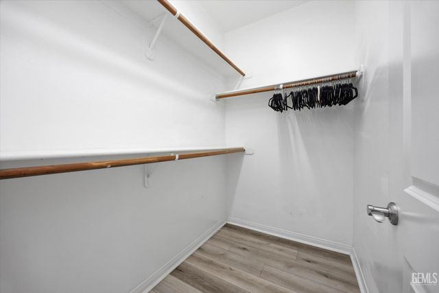 11009 Strathaven Street, Bakersfield, CA 93312