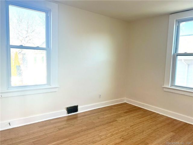 74 High Street, Ansonia, CT 06401