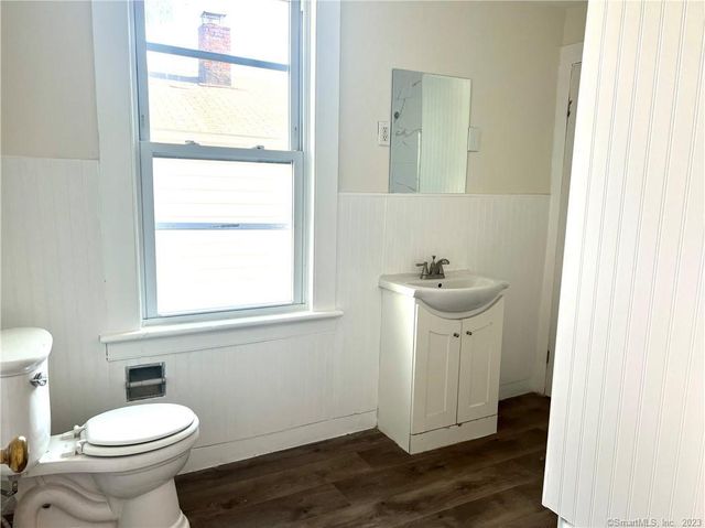 74 High Street, Ansonia, CT 06401