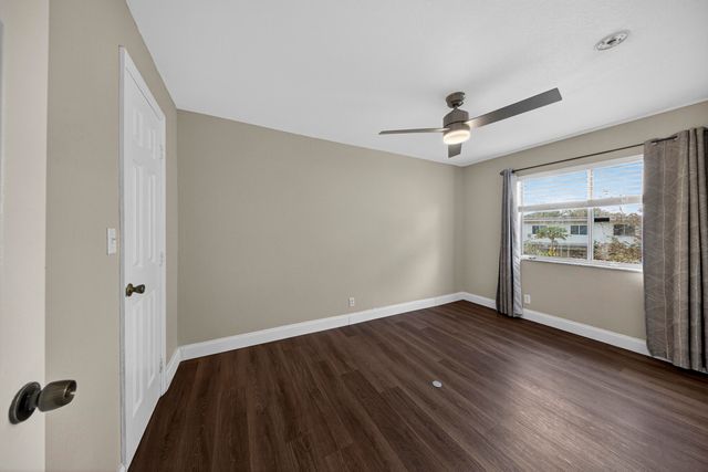 1419 NW 80th Avenue H, Margate, FL 33063