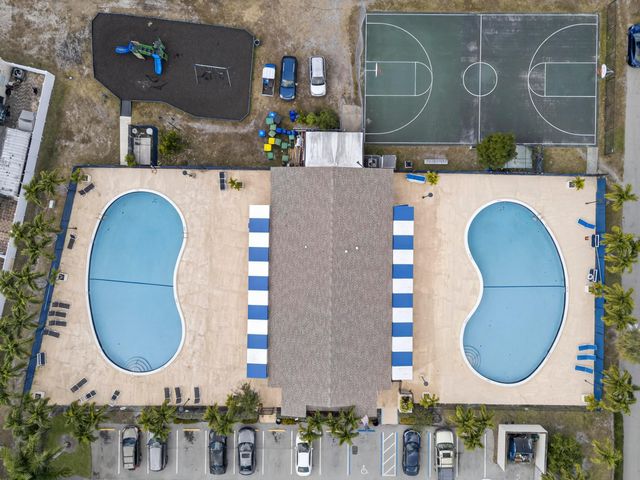 1419 NW 80th Avenue H, Margate, FL 33063