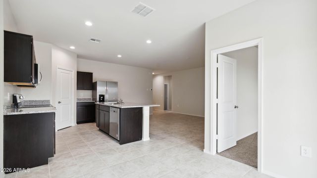 5626 E Button Lane, San Tan Valley, AZ 85140